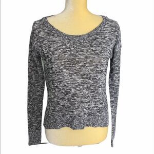 American Eagle Outfitters - Sweater - size XS